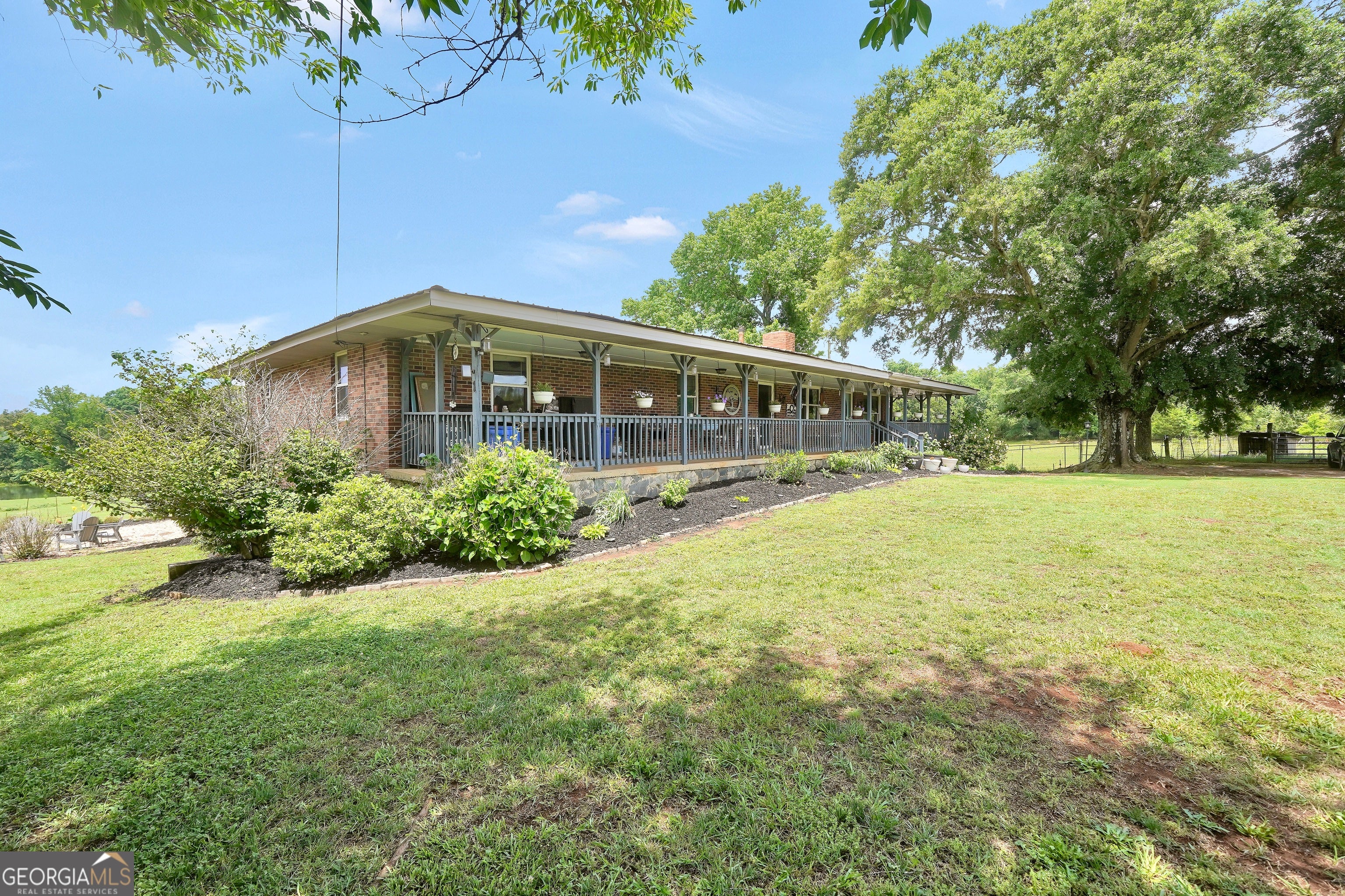 876 Simpson Mill RD