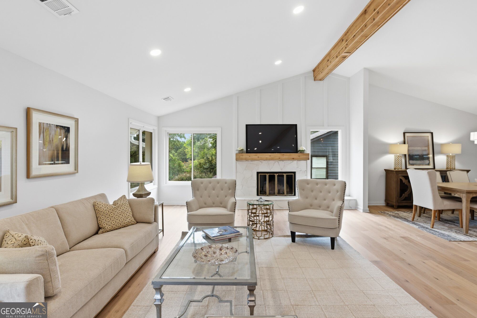 3313 Clubland DR