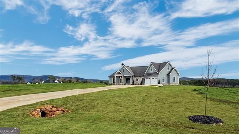303 Eminence peak
