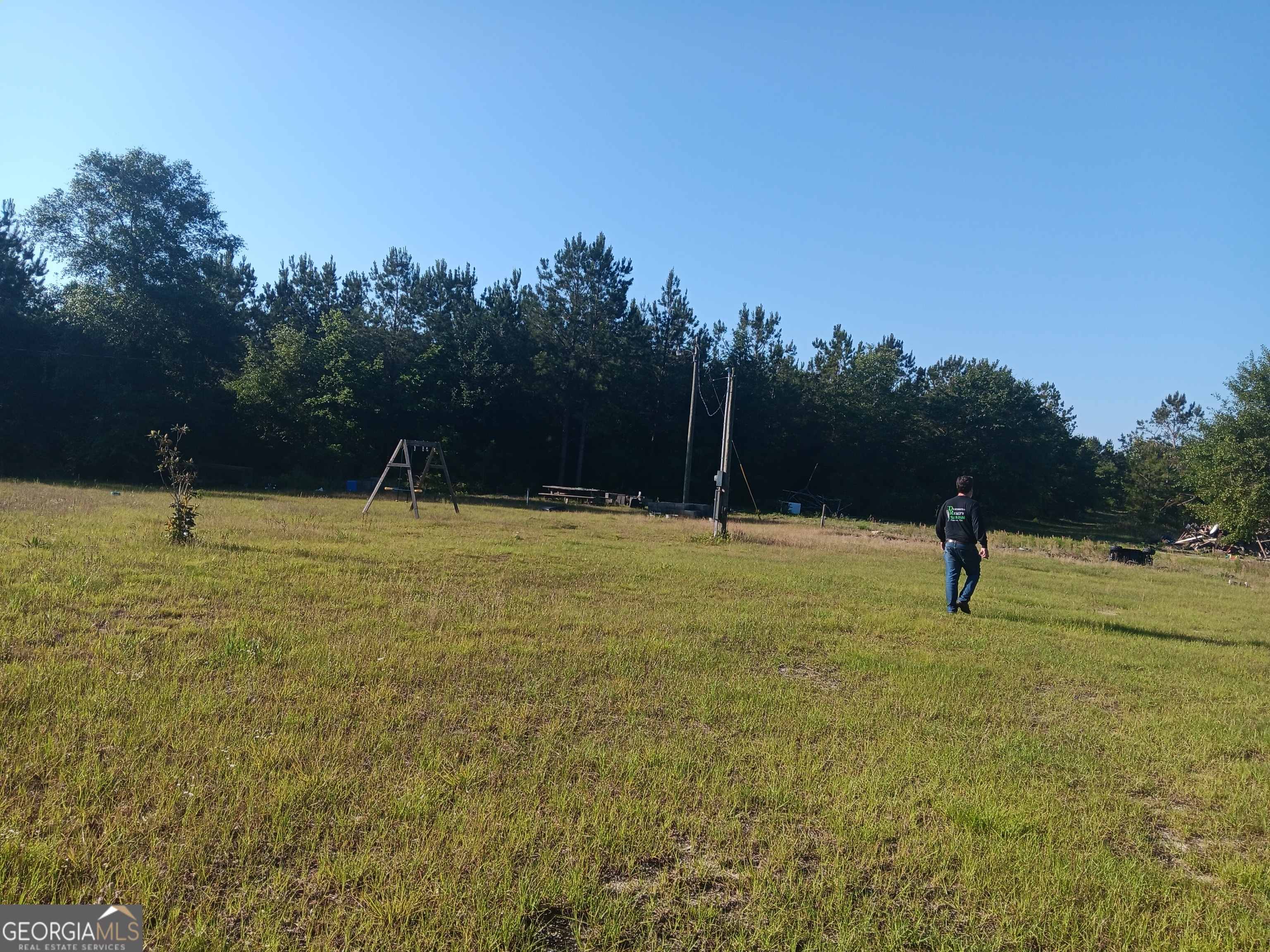 401 Sanders Cemetary RD