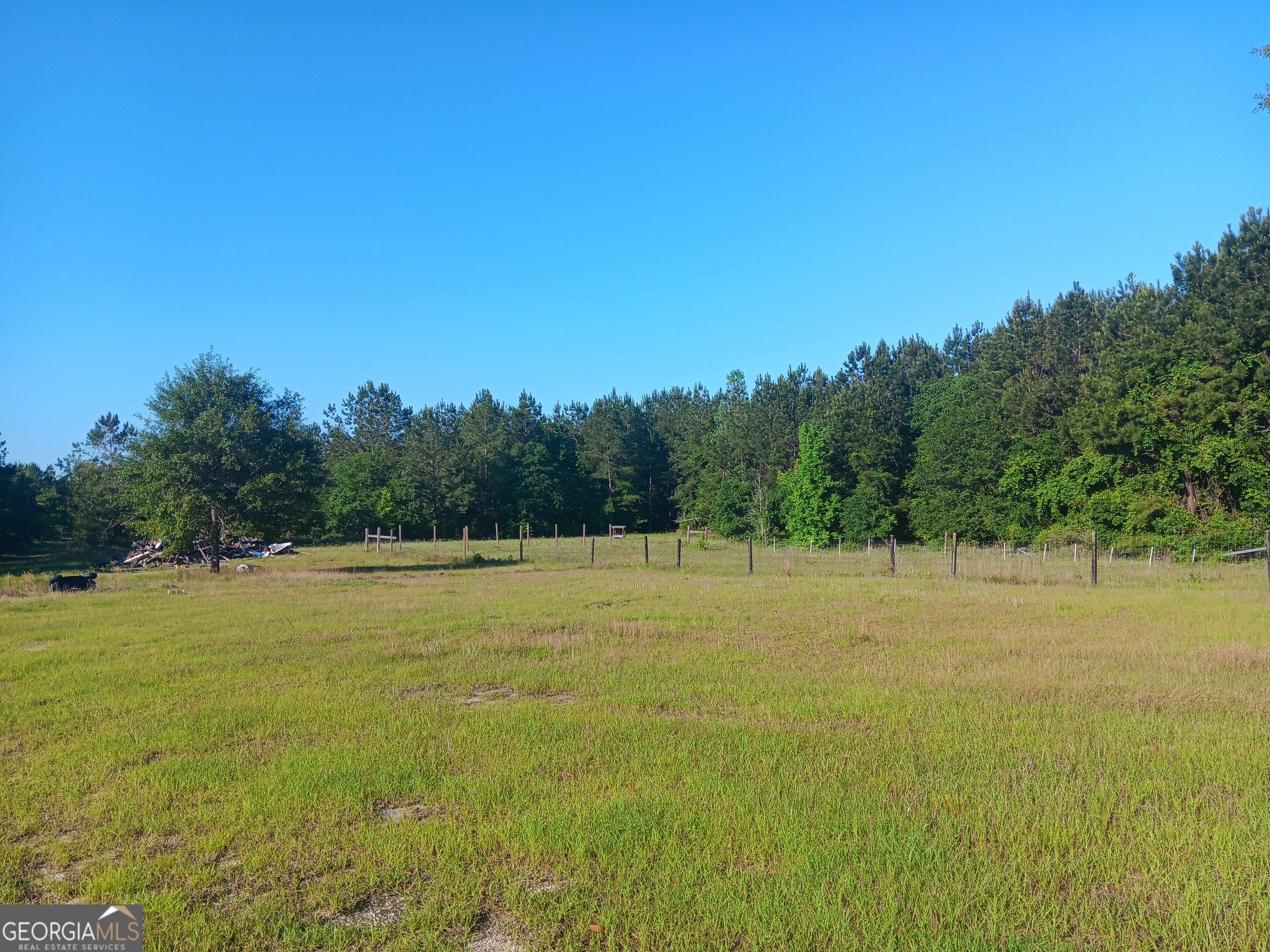 401 Sanders Cemetary RD