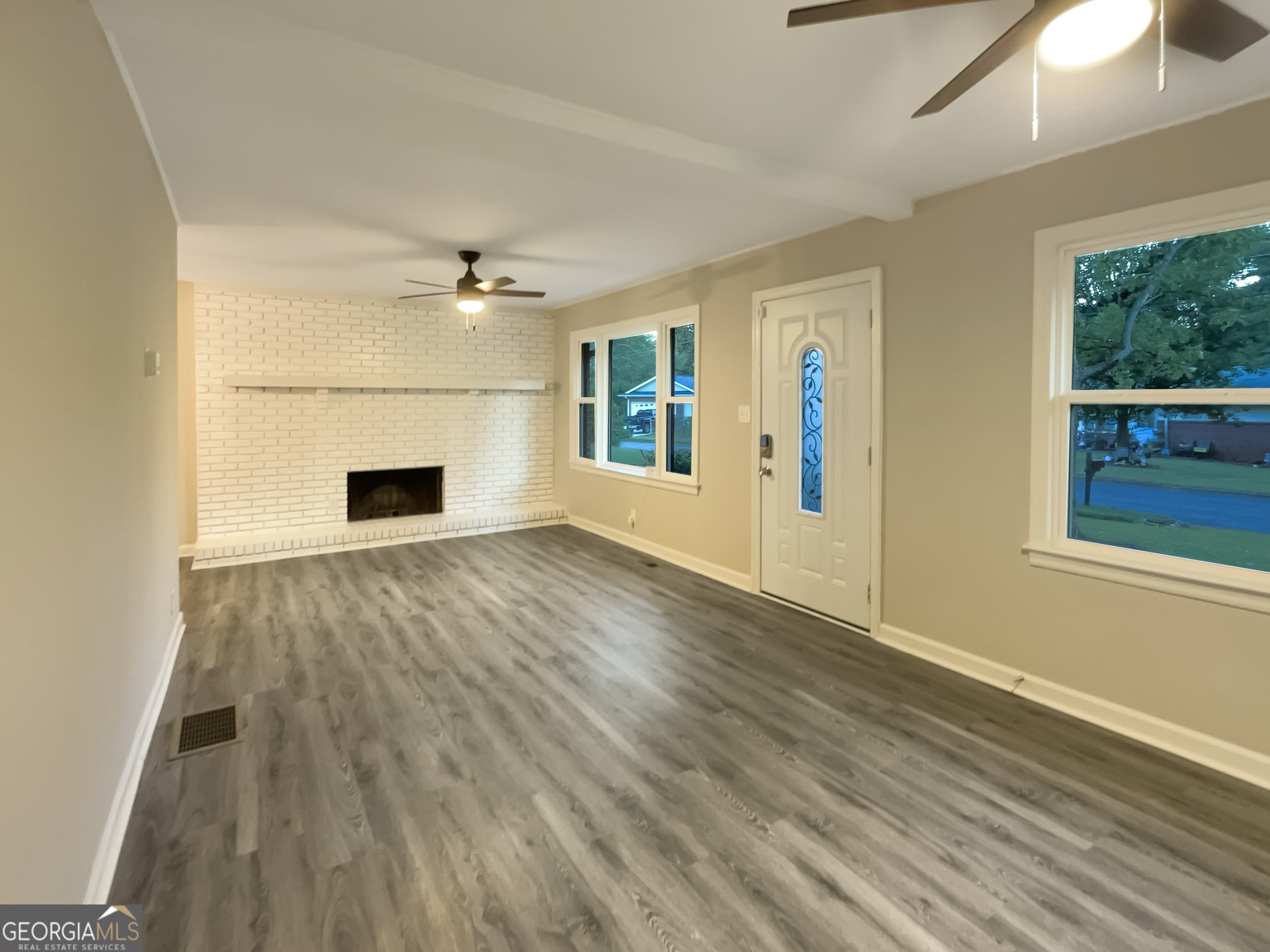 264 Rockin Hill DR SW