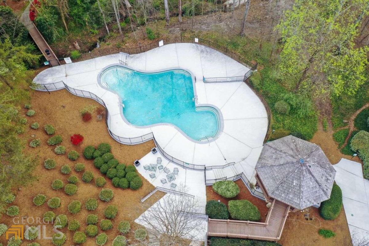 Brooke Ridge - Residential