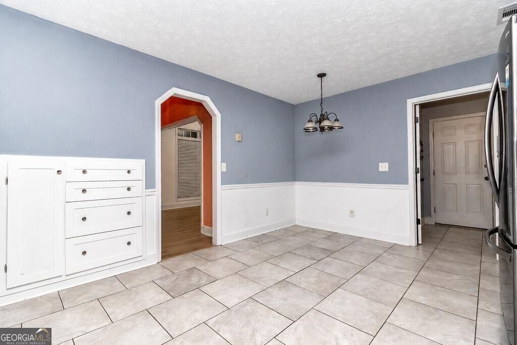 5008 Hidden Hills CT