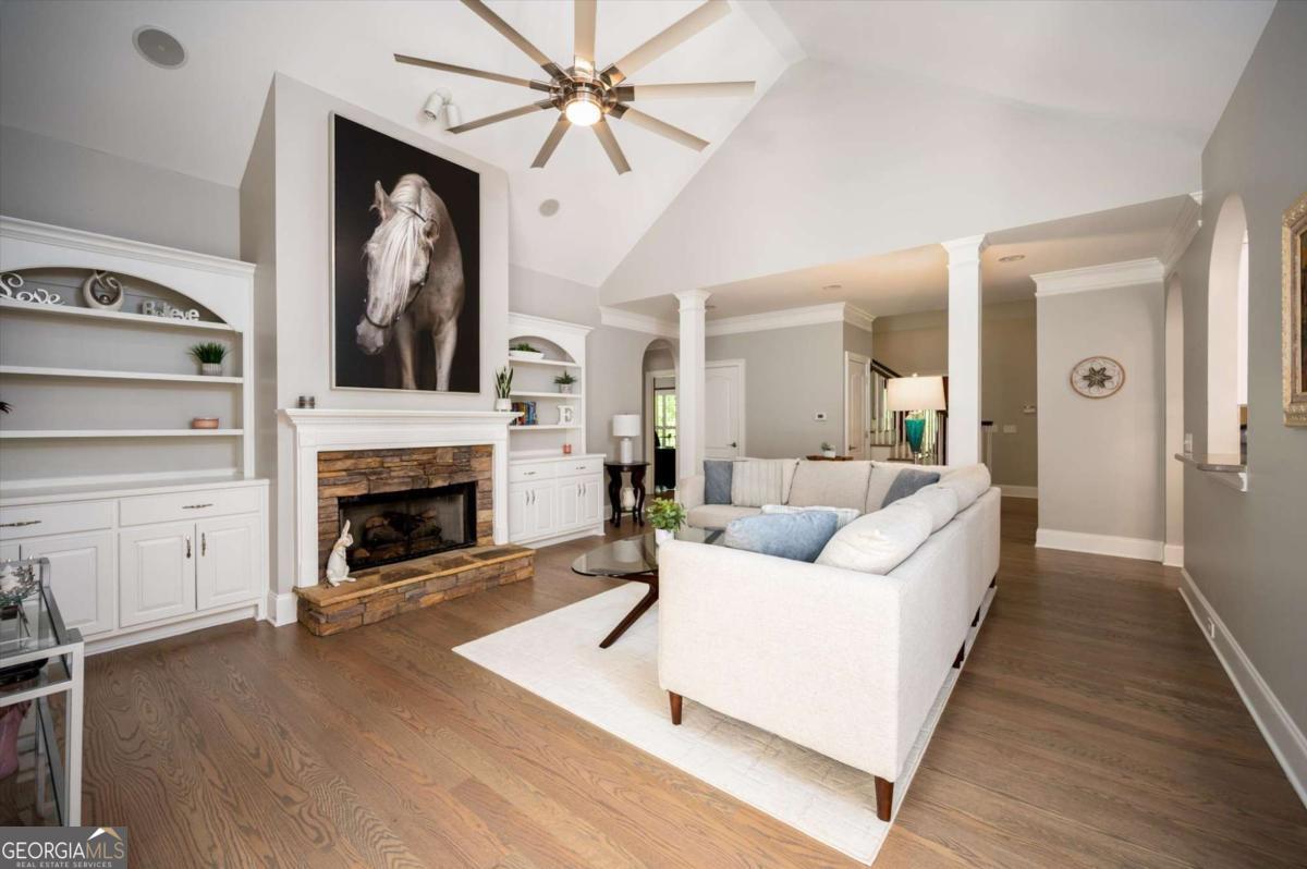 1160 Glen Wilkie TRL