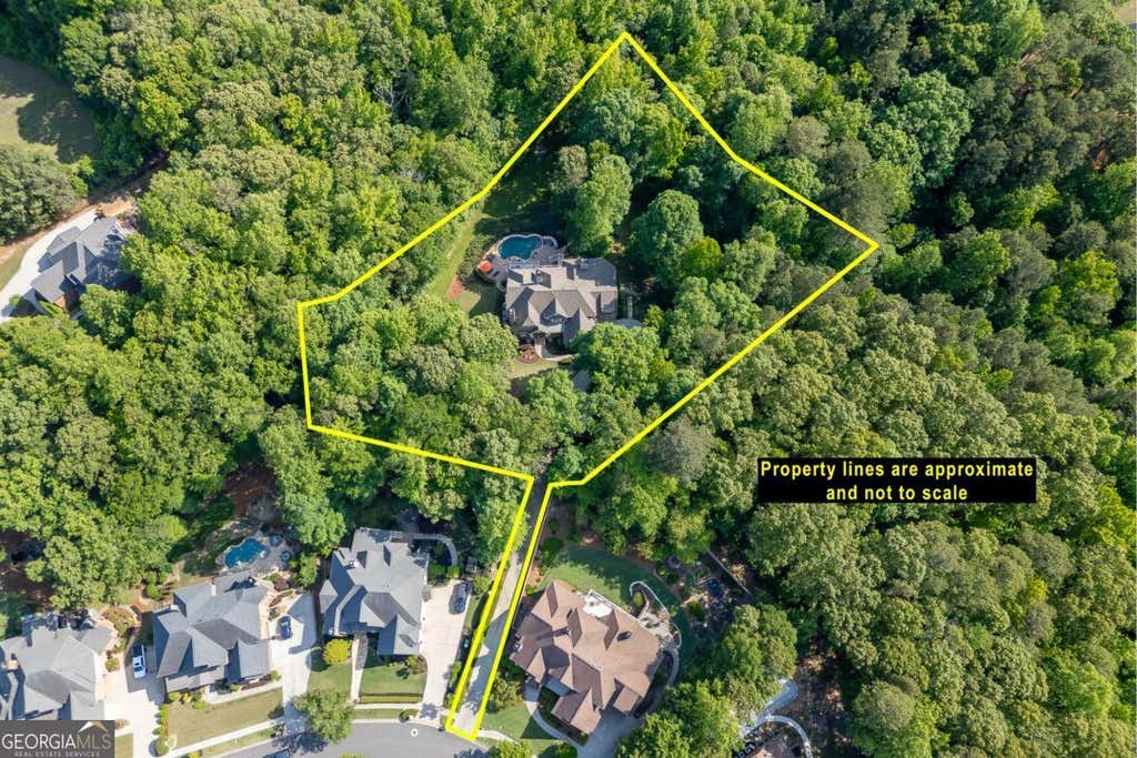 Photo of 3092 Hidden Falls Drive, Buford, GA 30519 (MLS # 10763343)