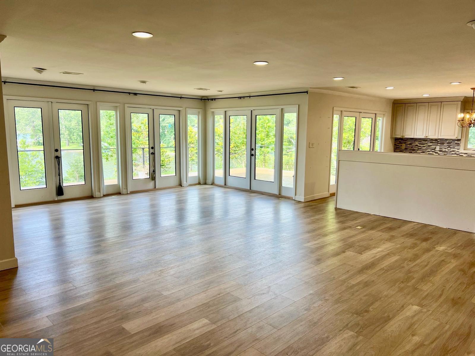 3106 Jodeco DR
