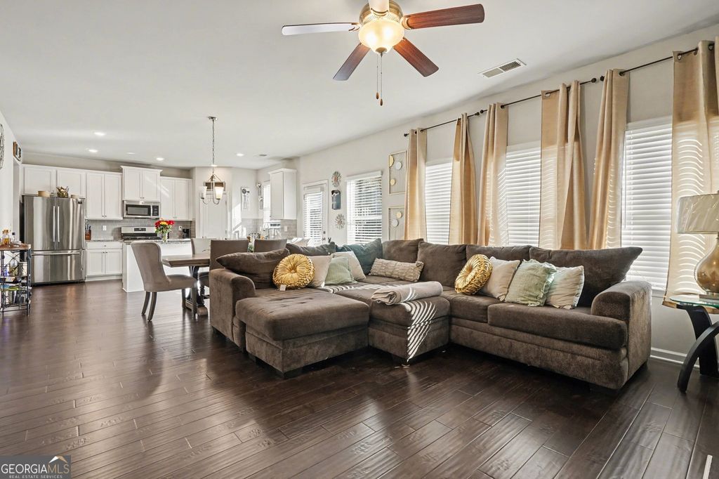 Photo of 2254 Annes Lake Circle, Lithonia, GA 30058 (MLS # 10687763)