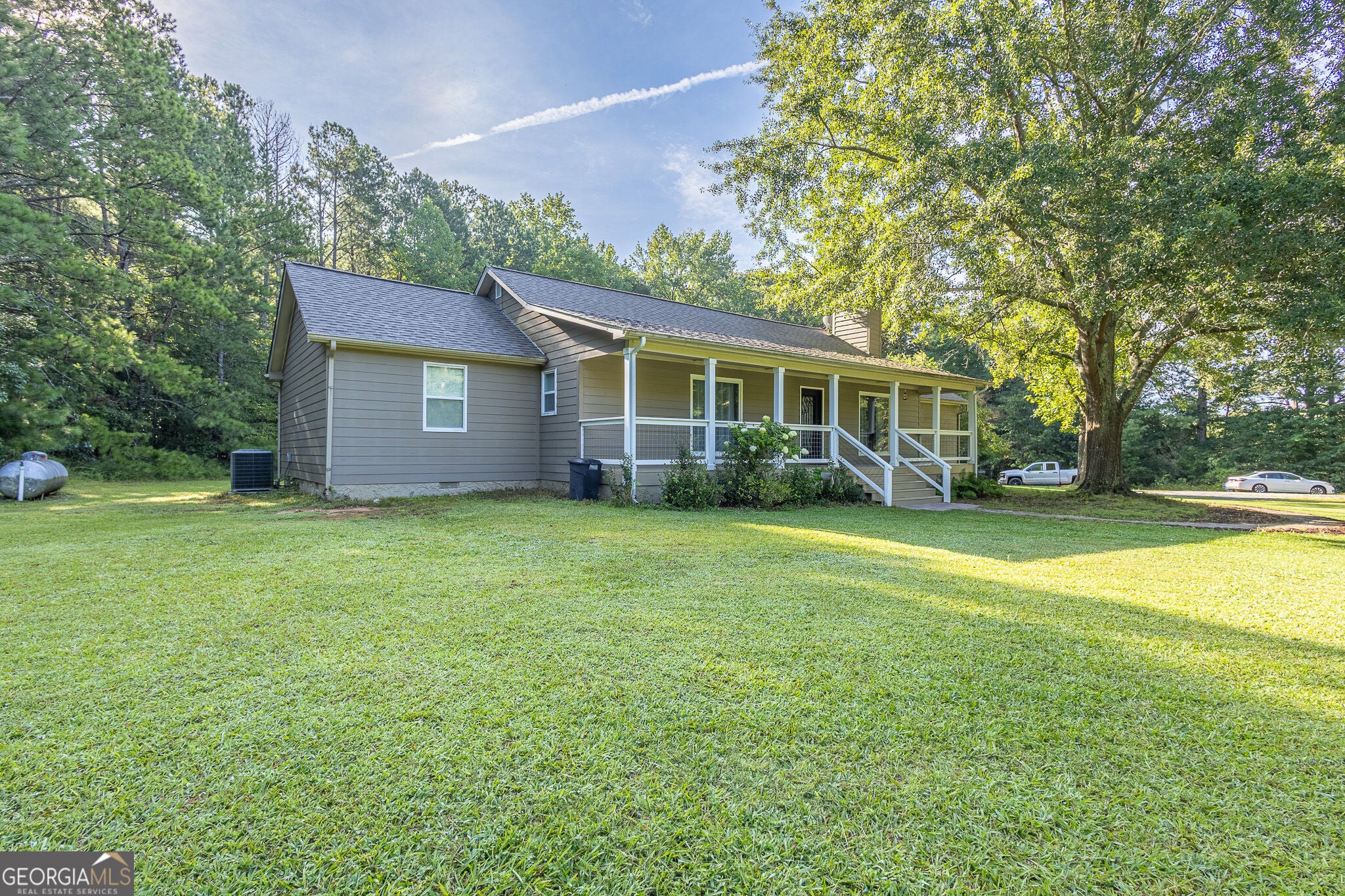 2553 Daniel RD
