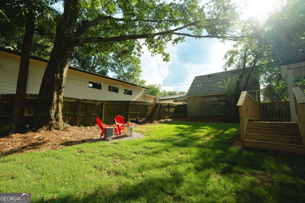 1761 Hosea L Williams DR SE
