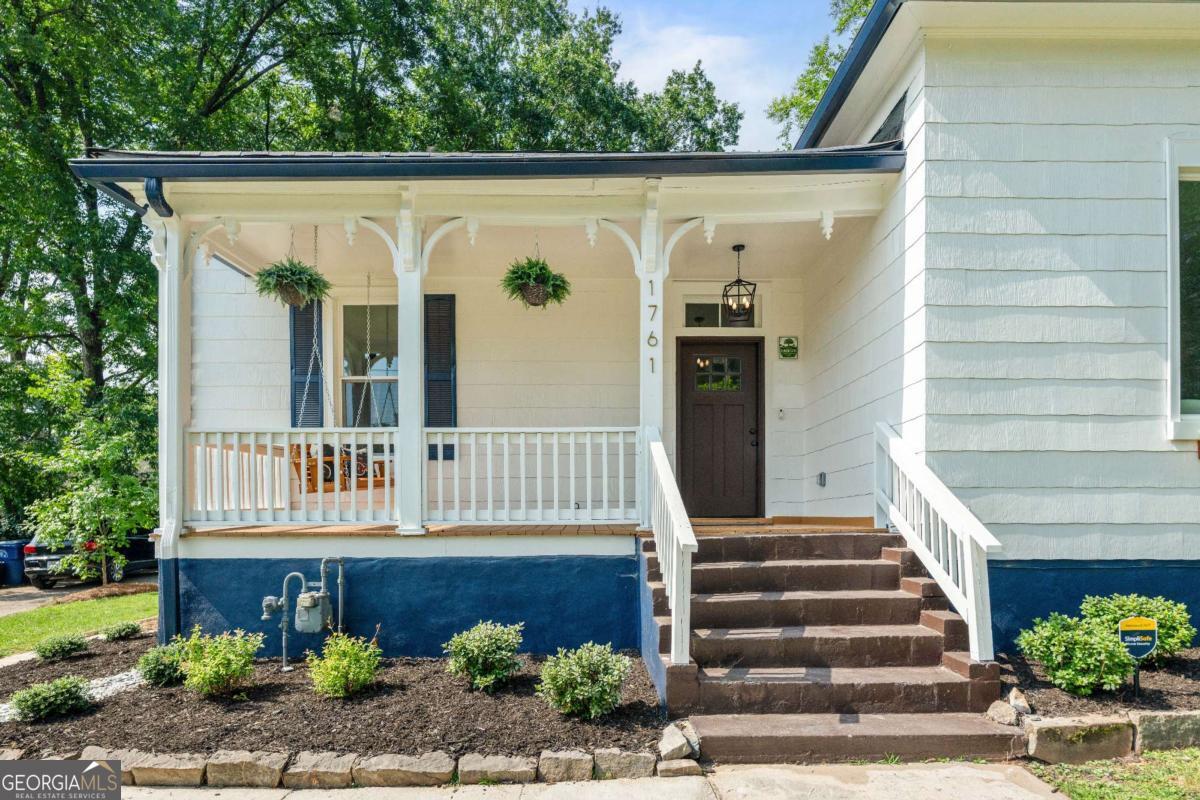 1761 Hosea L Williams DR SE