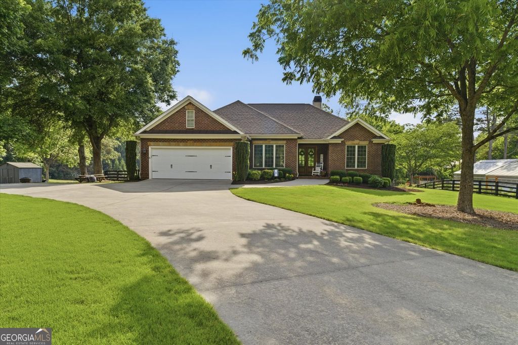 Photo of 13925 Freemanville Road, Milton, GA 30004 (MLS # 10768729)