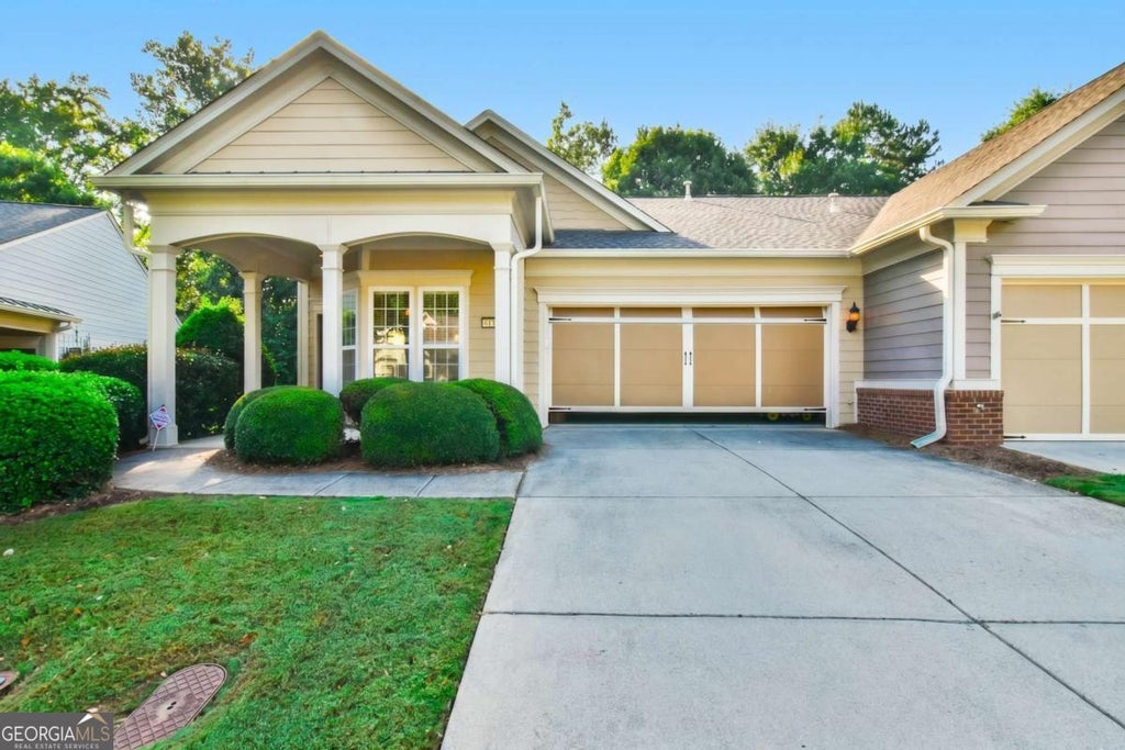 Photo of 6136 Longleaf Drive, Hoschton, GA 30548 (MLS # 10828330)