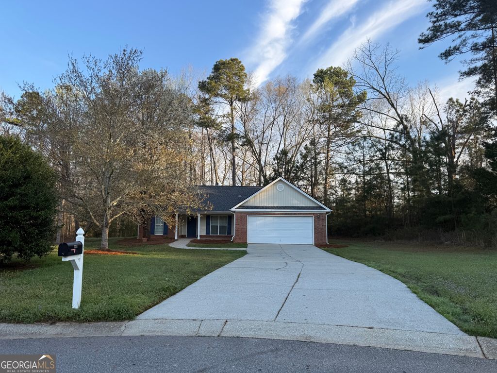 Photo of 396 E Sycamore Drive, Winder, GA 30680 (MLS # 10710385)