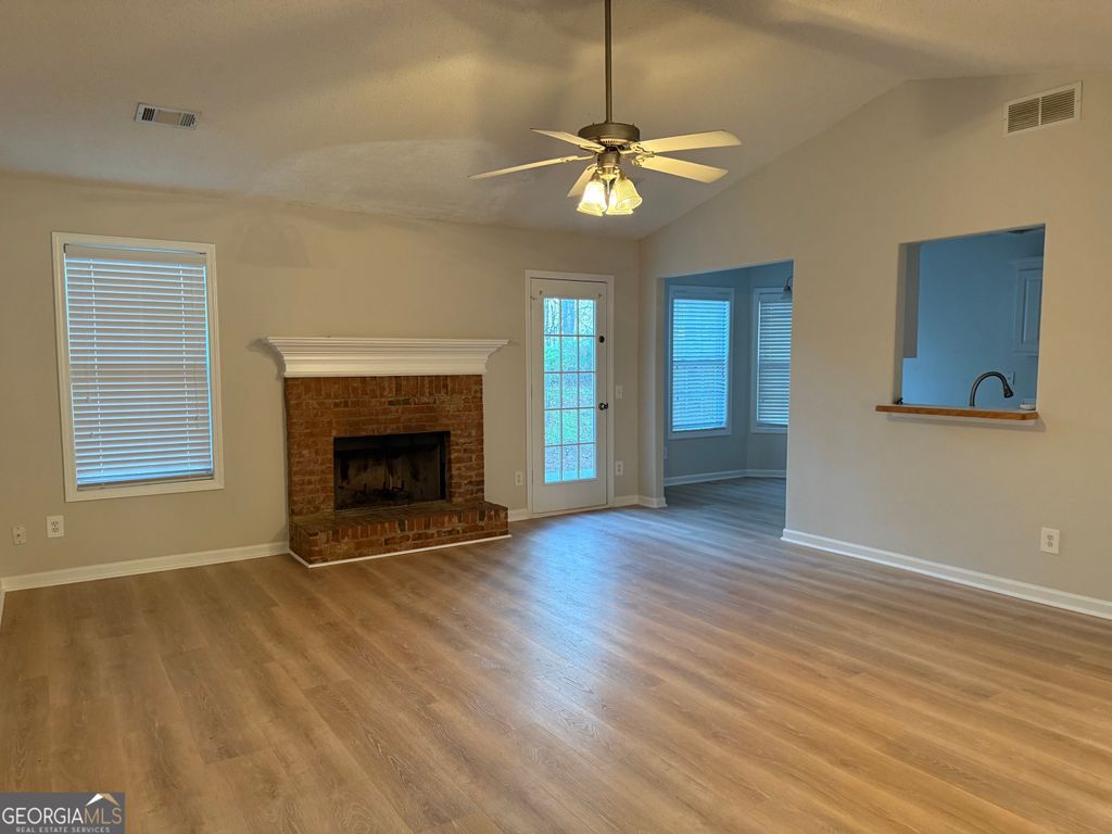 Photo of 396 E Sycamore Drive, Winder, GA 30680 (MLS # 10710385)