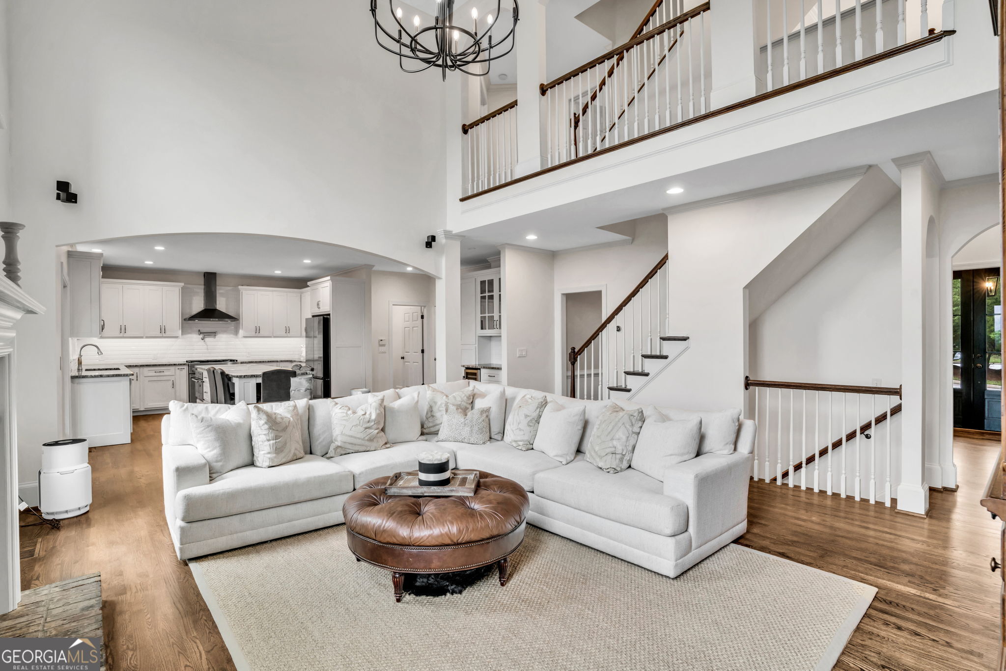 1231 Ellington CT