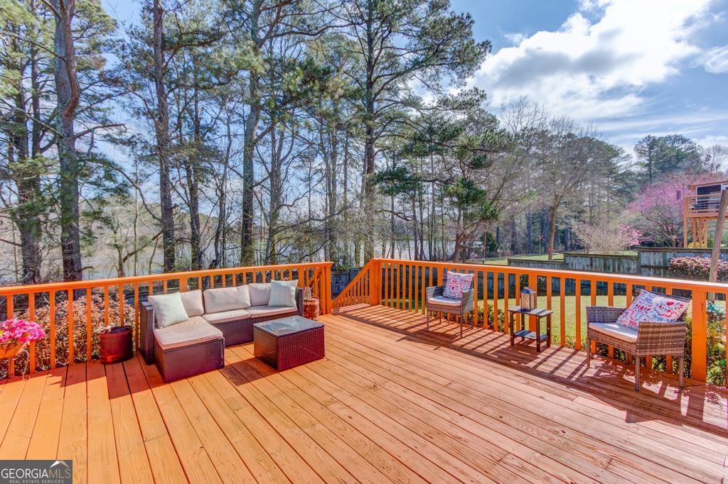 Photo of 617 Teal Drive, Winder, GA 30680 (MLS # 10709083)