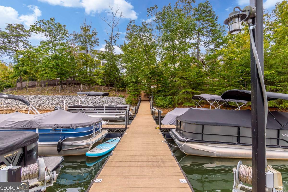 6008 Tradewinds CV