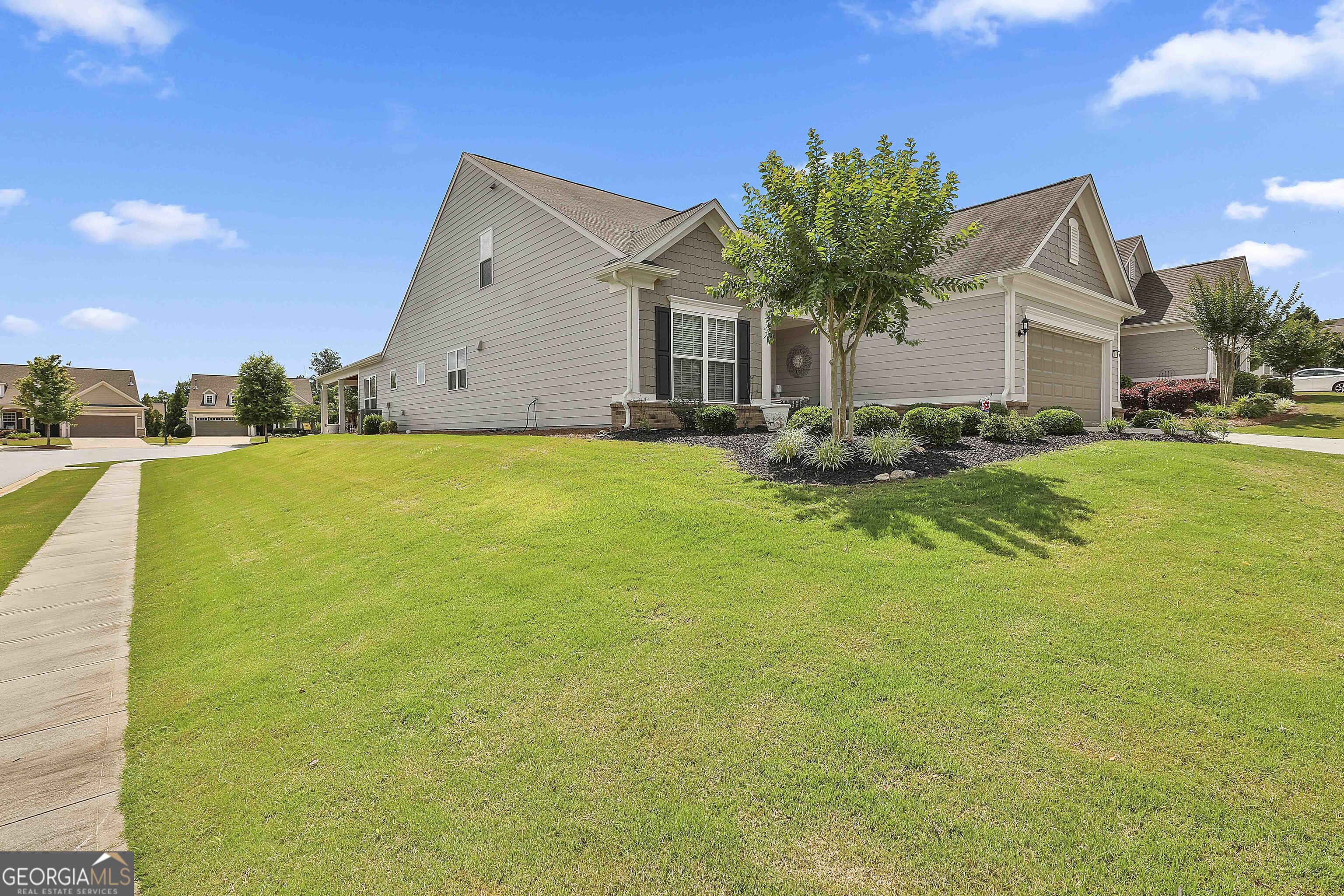 819 Firefly CT