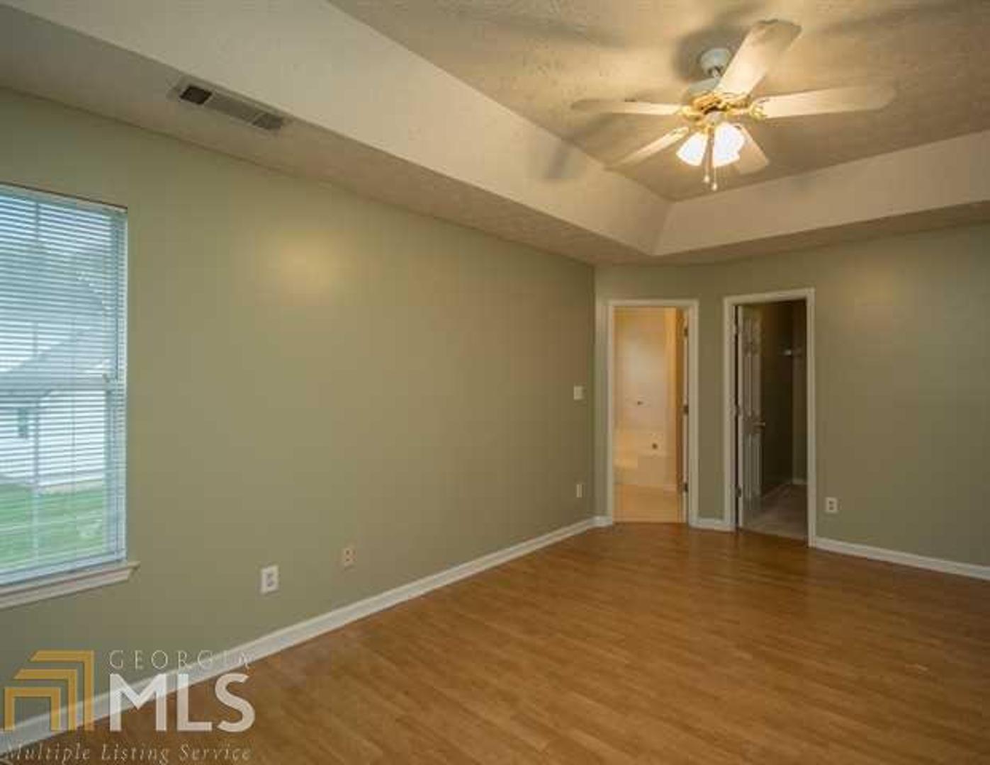 Columbia Crossing - Residential