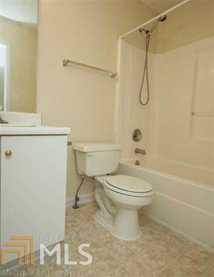 Columbia Crossing - Residential