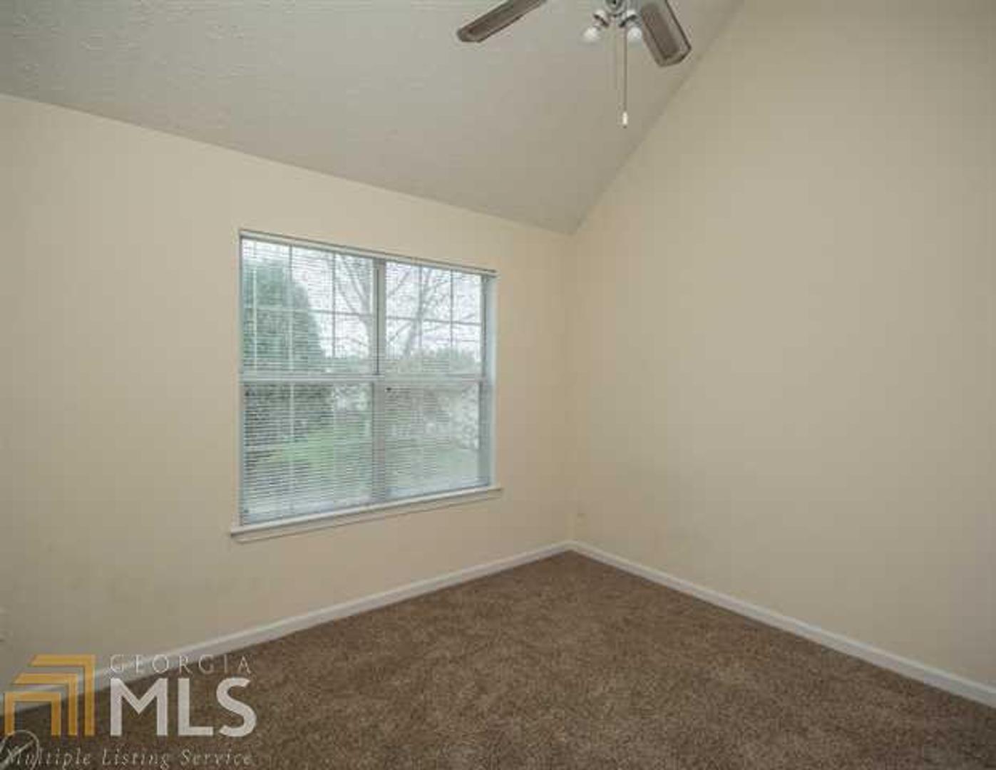 Columbia Crossing - Residential