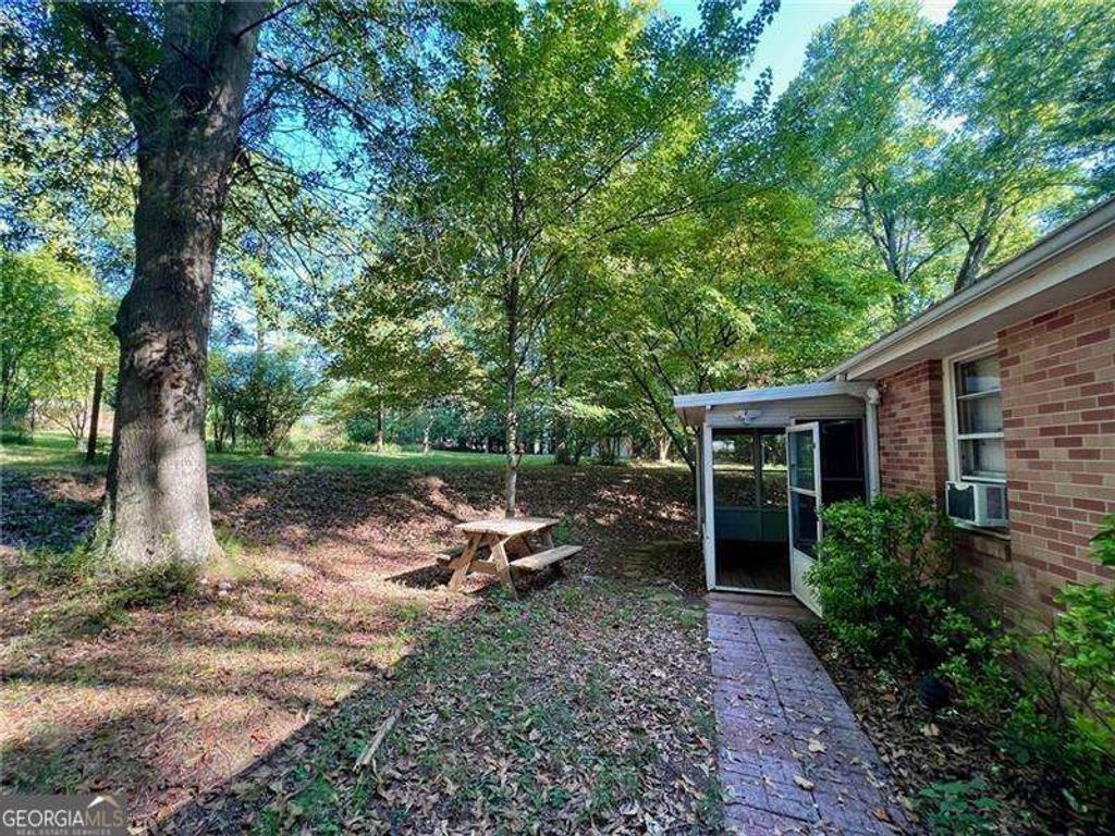 Photo of 3743 JILES Road NW, Kennesaw, GA 30144 (MLS # 10693950)