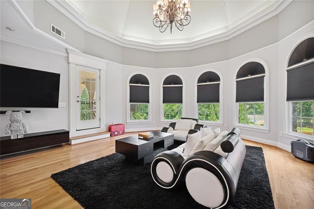 Broadwell Manor - Residential