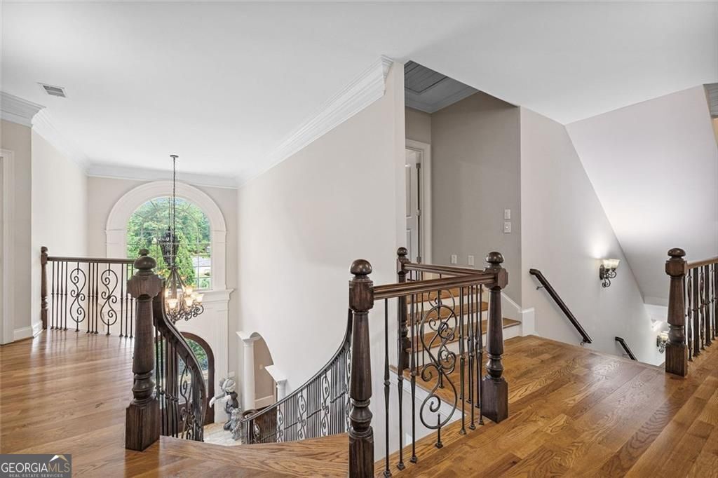 Broadwell Manor - Residential