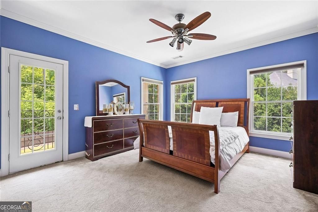 Broadwell Manor - Residential