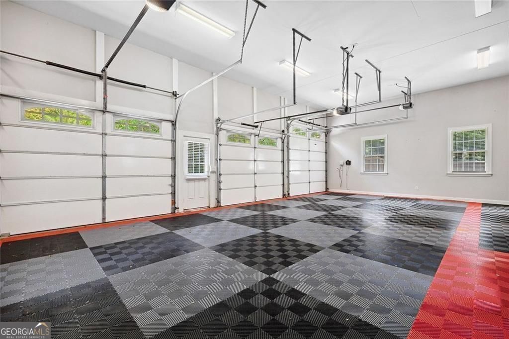 Broadwell Manor - Residential