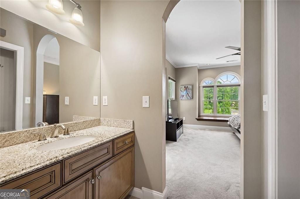Broadwell Manor - Residential