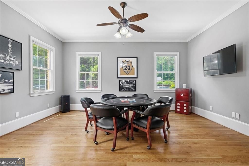 Broadwell Manor - Residential