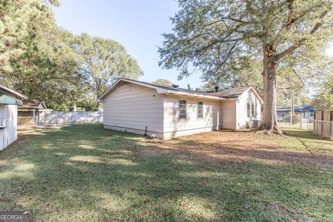 A home in Warner Robins