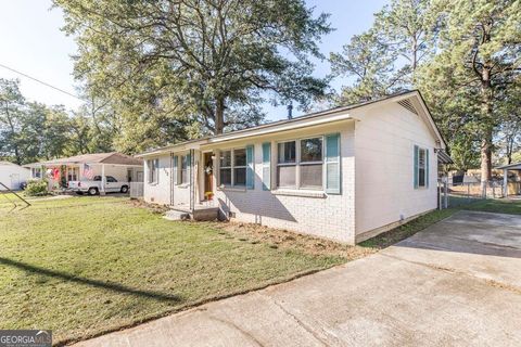 A home in Warner Robins