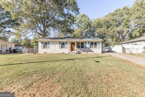 A home in Warner Robins