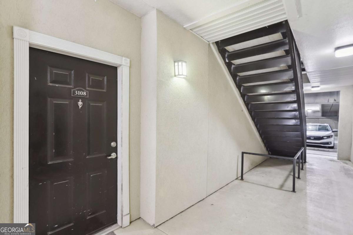 3108 Westchester RDG NE