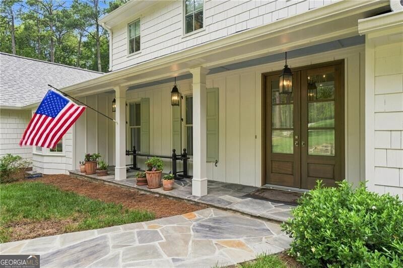 Photo of 5260 New London Trace, Sandy Springs, GA 30327 (MLS # 10871563)
