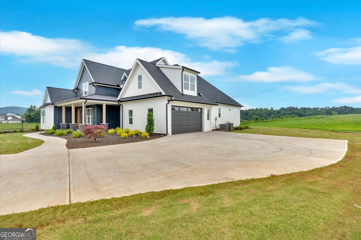 152 Palisade DR