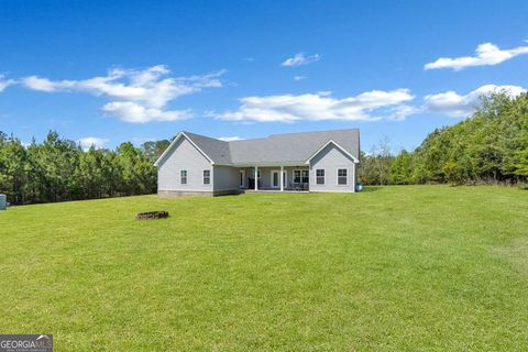 A home in Pembroke