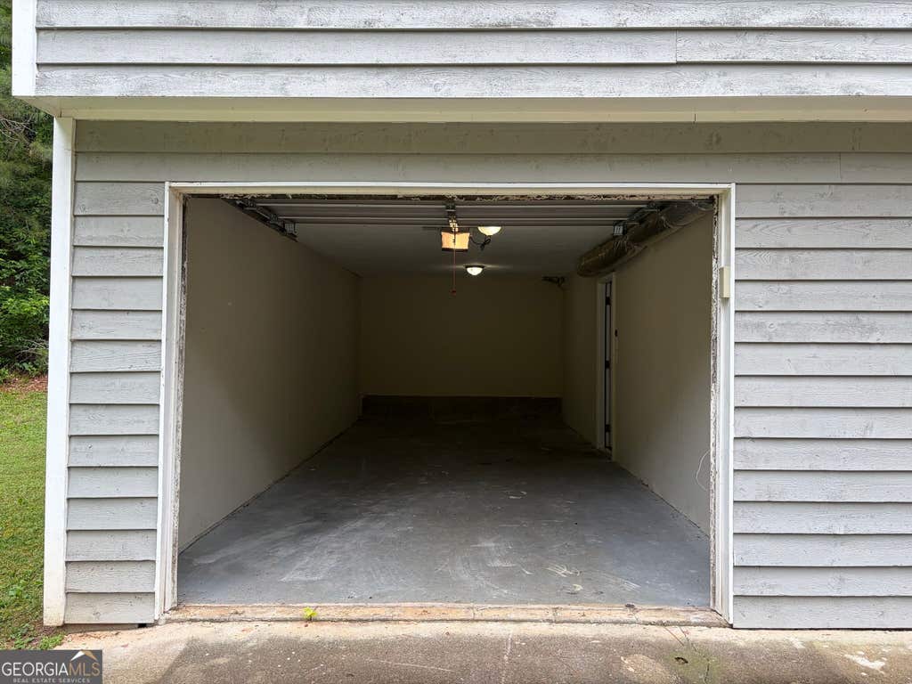 Photo of 99 Wilson Circle, Newnan, GA 30263 (MLS # 10832706)