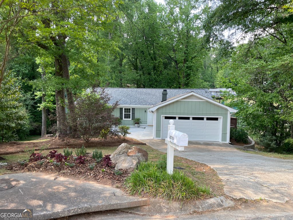 Photo of 3275 Idlecreek Court, Decatur, GA 30034 (MLS # 10741356)