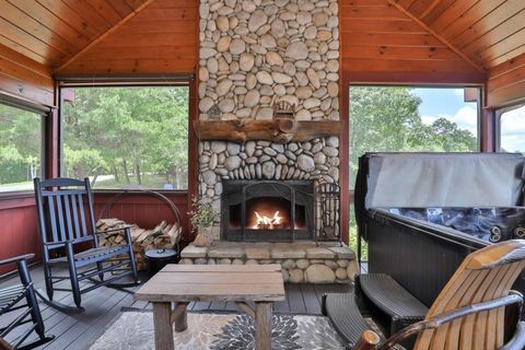 A home in Blue Ridge