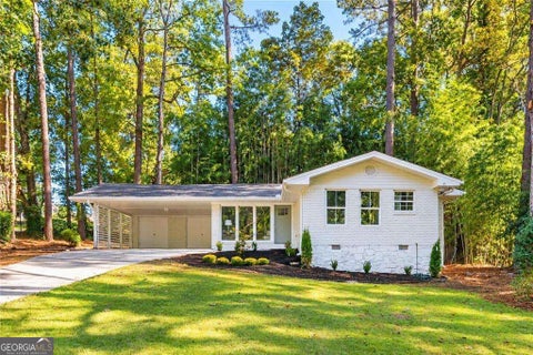 Photo of 2050 Jordan Terrace NE, Atlanta, GA 30345 (MLS # 10871206)