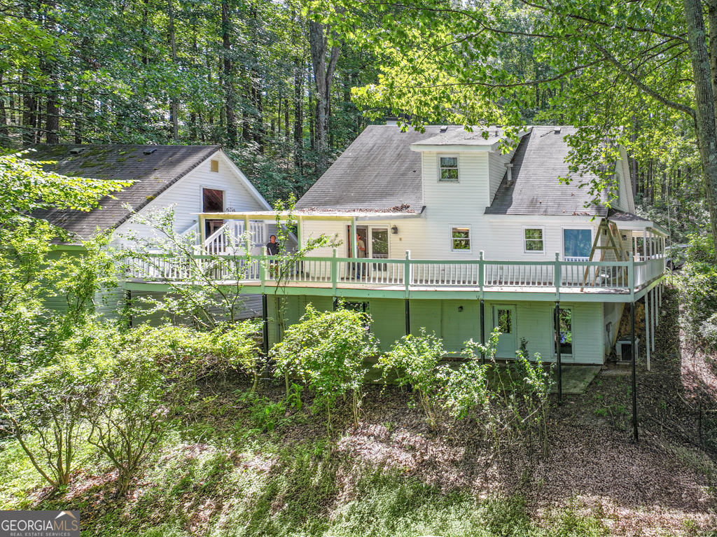 1190 Foster RD