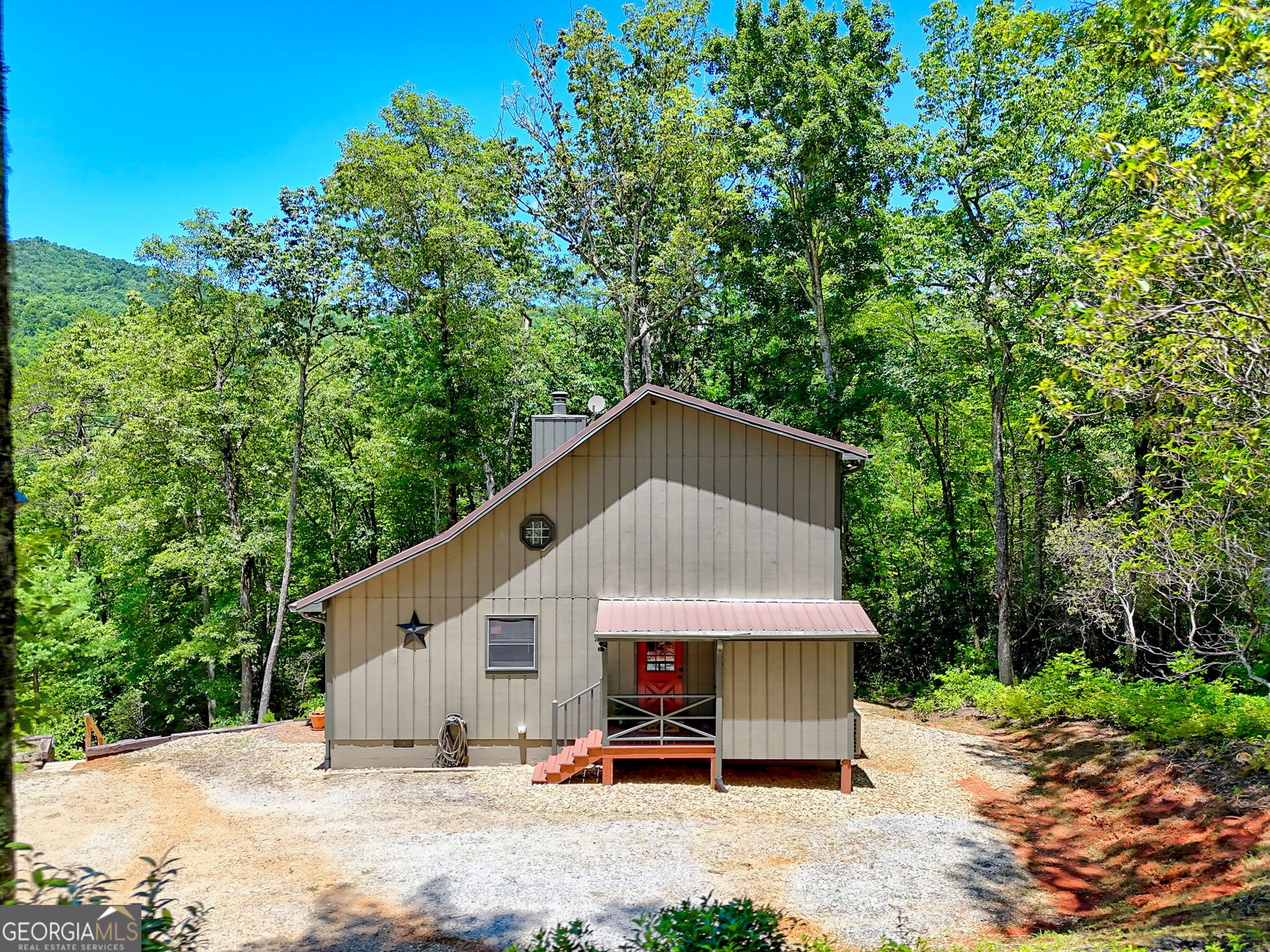 Clayton, Georgia 30525, United States, 2 Bedrooms Bedrooms, ,2 BathroomsBathrooms,Residential,Active,164520