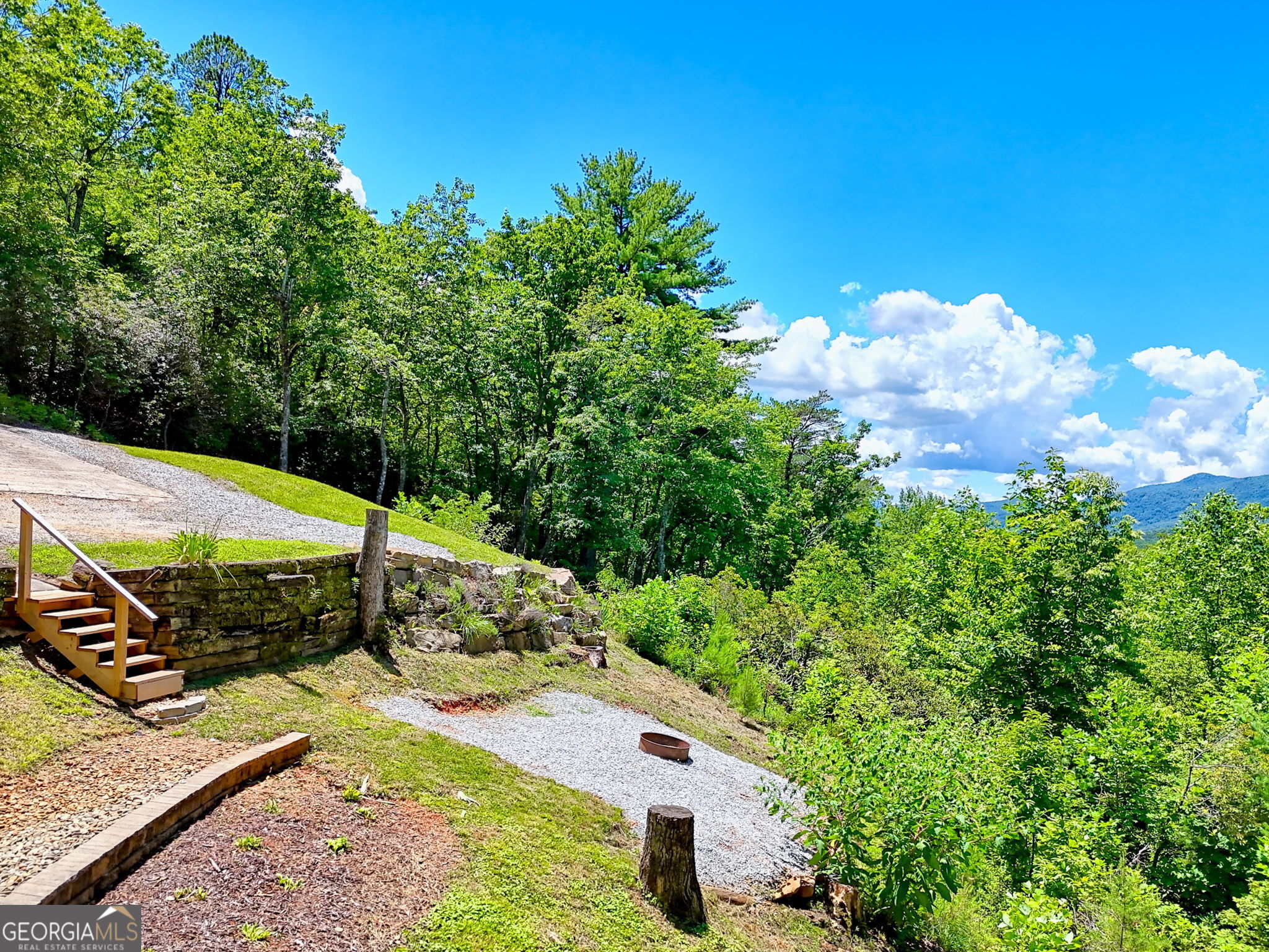 Clayton, Georgia 30525, United States, 2 Bedrooms Bedrooms, ,2 BathroomsBathrooms,Residential,Active,164520