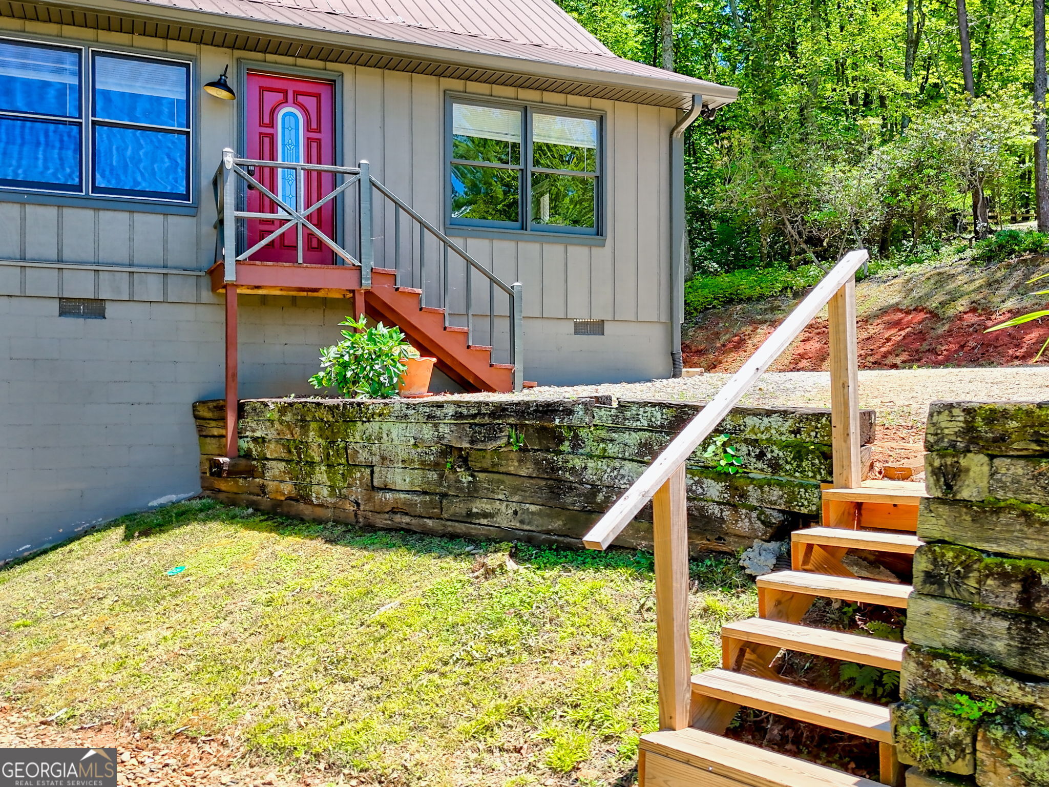 Clayton, Georgia 30525, United States, 2 Bedrooms Bedrooms, ,2 BathroomsBathrooms,Residential,Active,164520