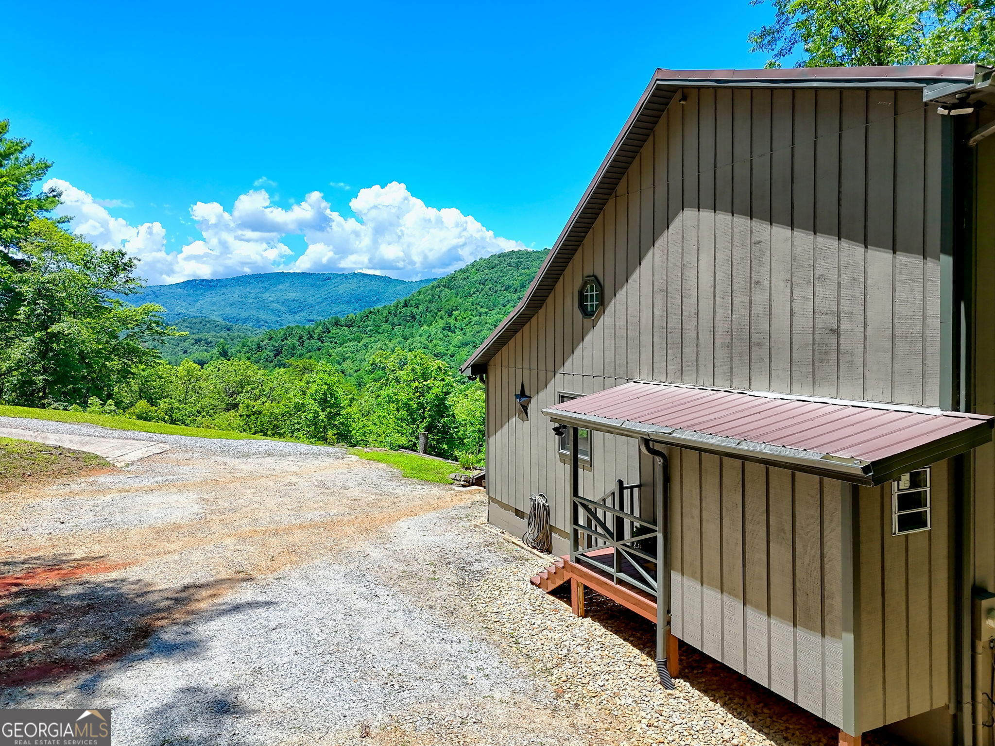 Clayton, Georgia 30525, United States, 2 Bedrooms Bedrooms, ,2 BathroomsBathrooms,Residential,Active,164520