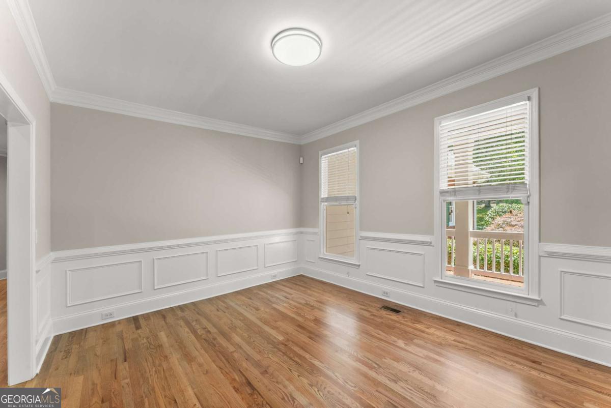 na- 9.99 acres - Residential